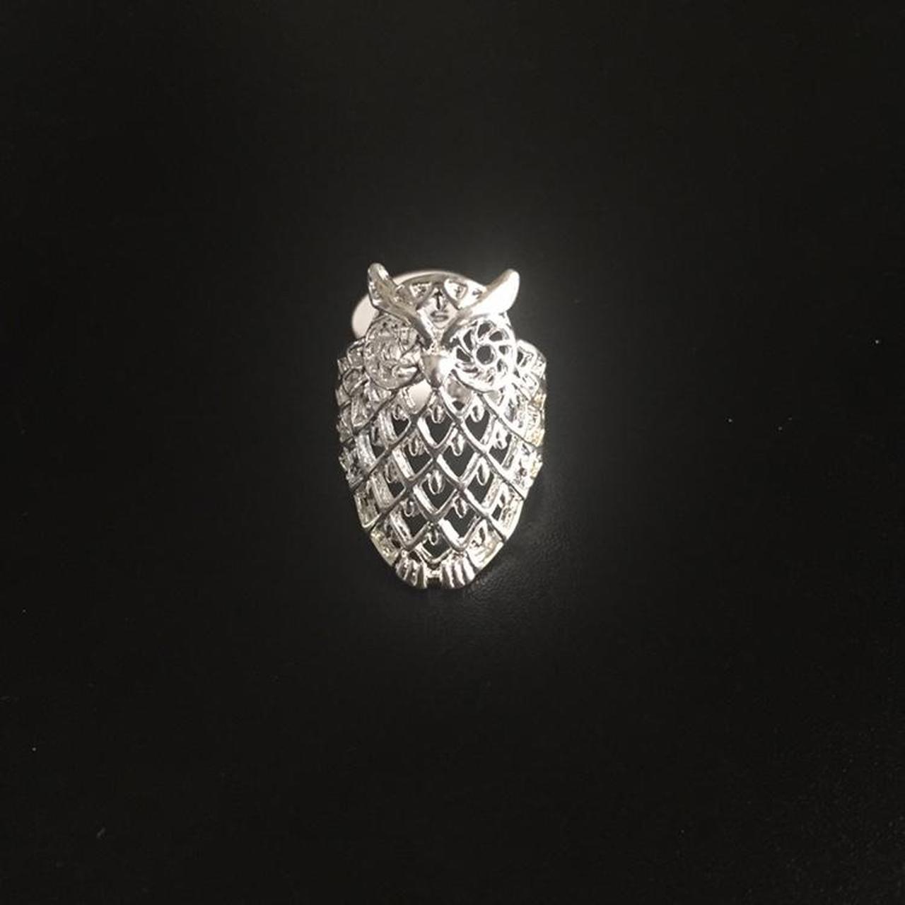 Product Image 2 - Silver owl ring size 7
Condition: