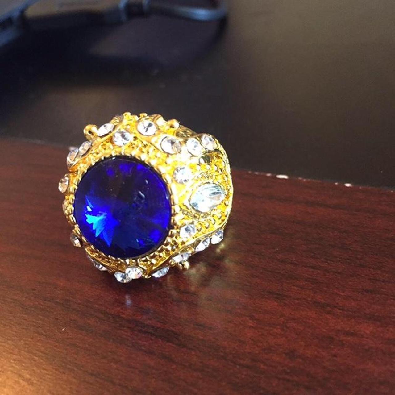 Product Image 3 - Blue crystal statement ring size