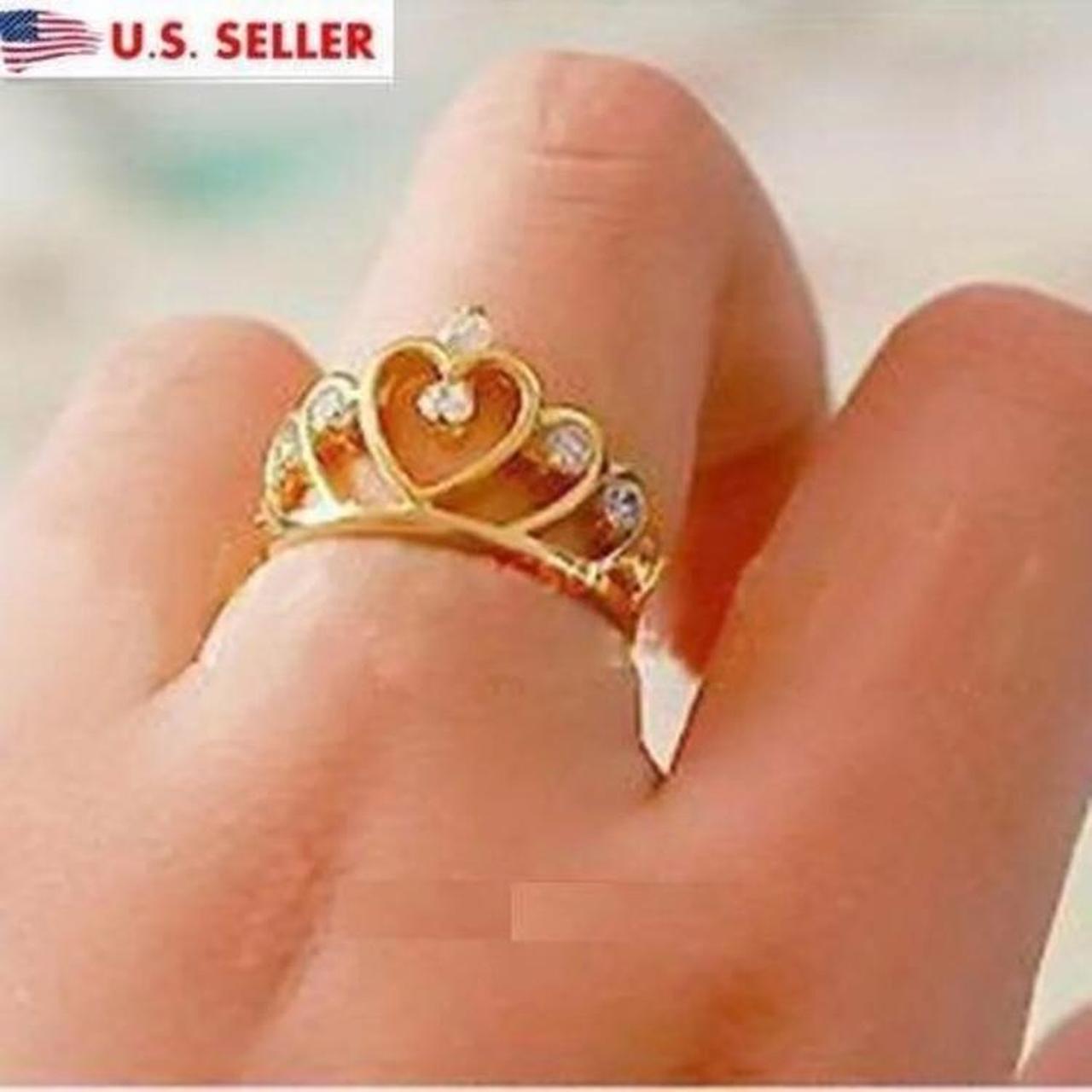 Product Image 3 - Gold heart crown ring size