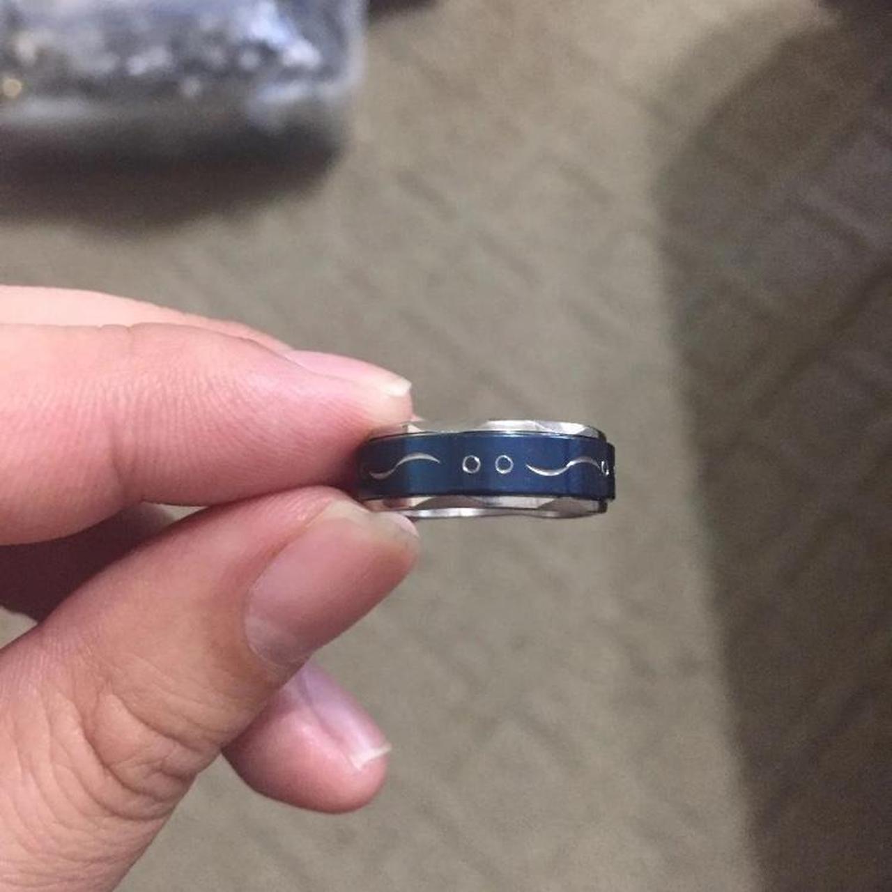 Product Image 3 - Blue silver rotatable ring size