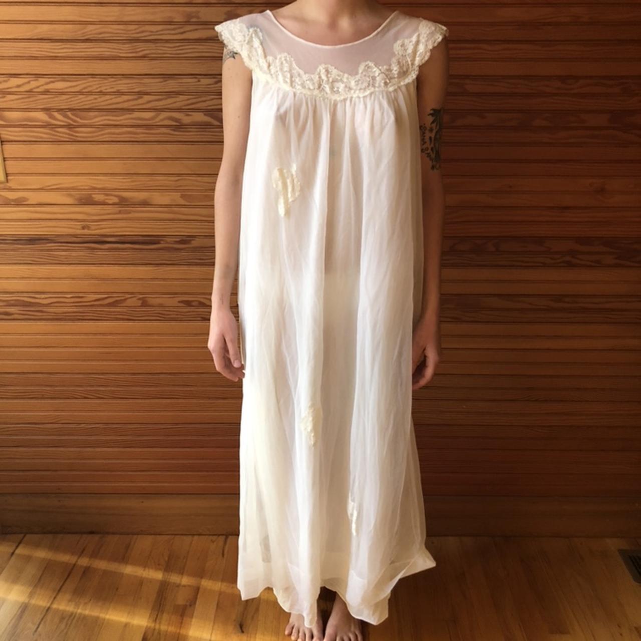 Vintage floor length discount nightgowns