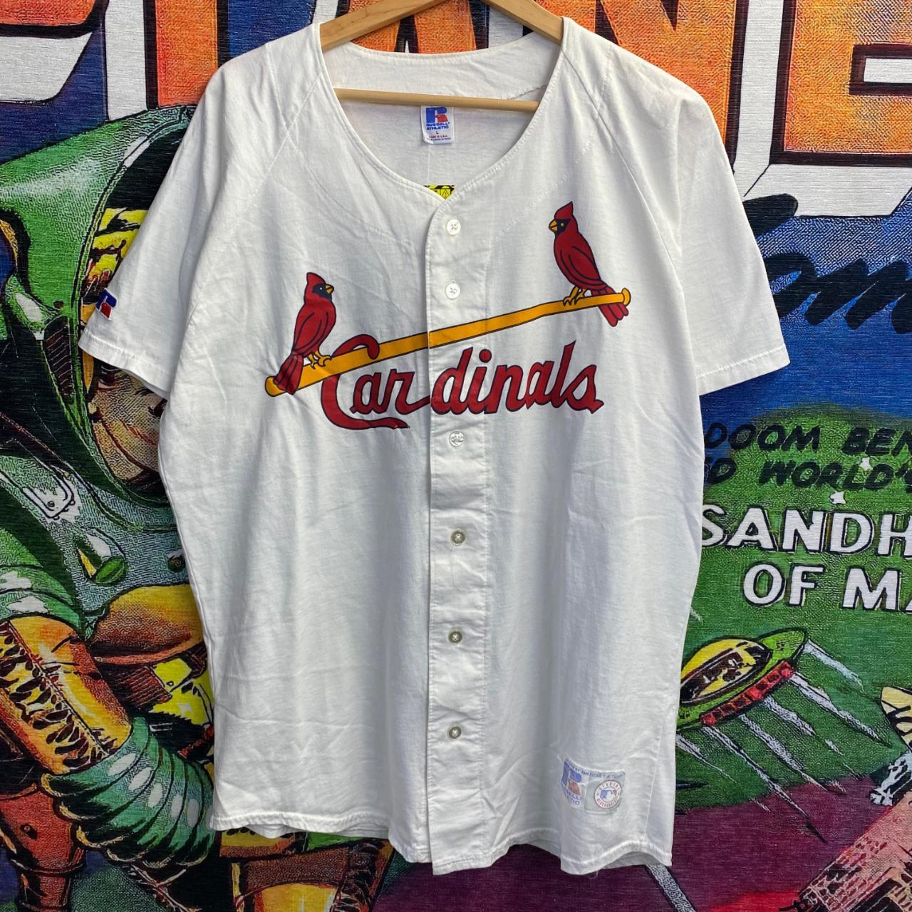 St. Louis Cardinals T-Shirt Men's Size Large L Short - Depop