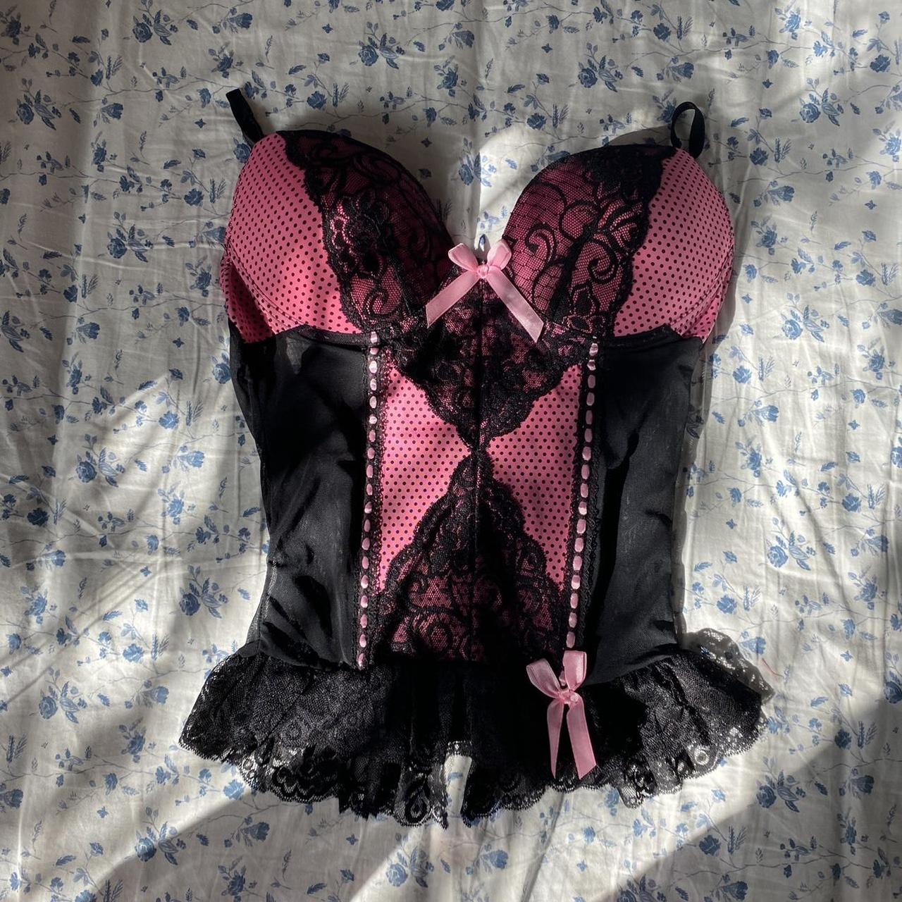 💖🍷Y2K Sexy Corset Top 🍷💖 From a curated vintage... - Depop