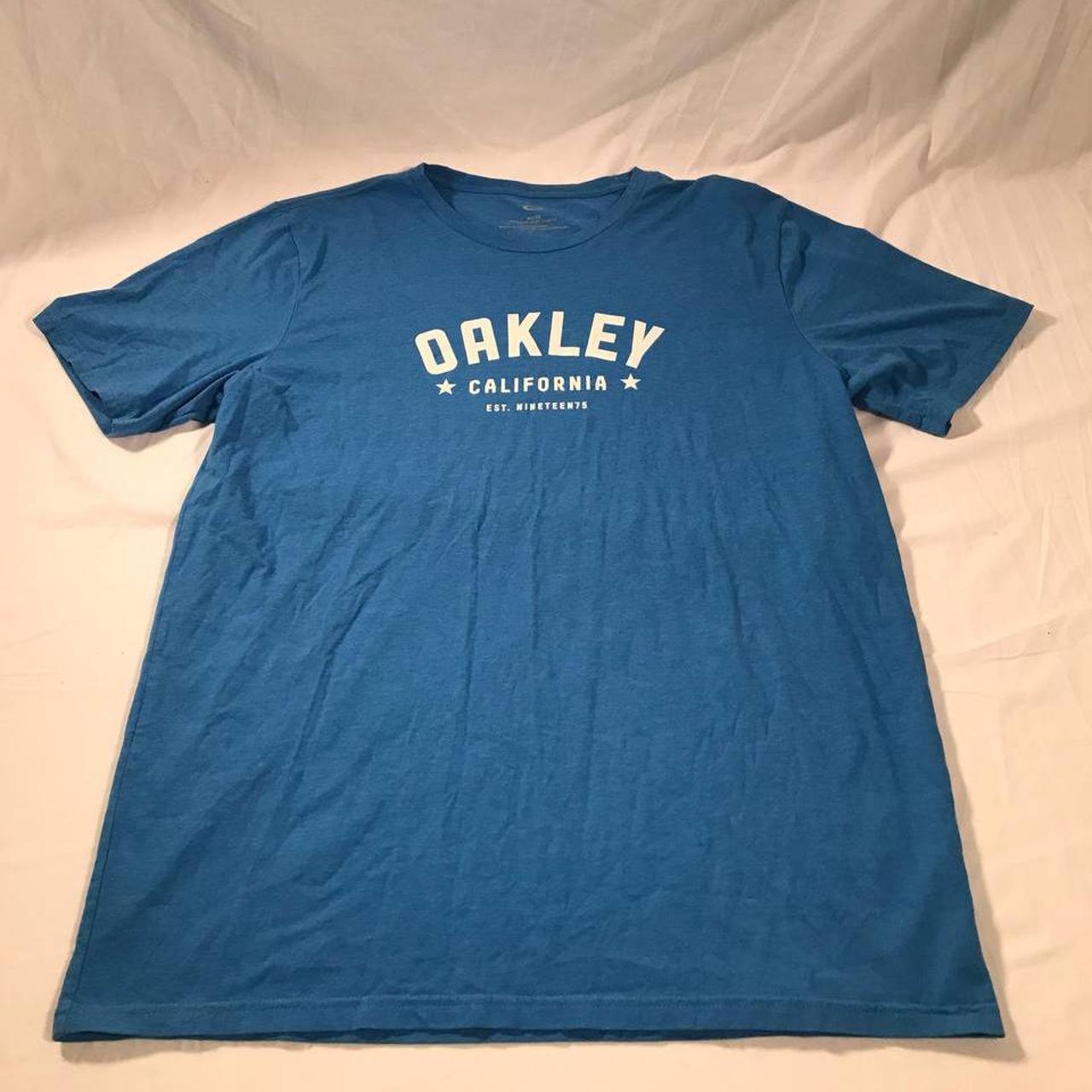 Oakley Men's Blue and White T-shirt | Depop