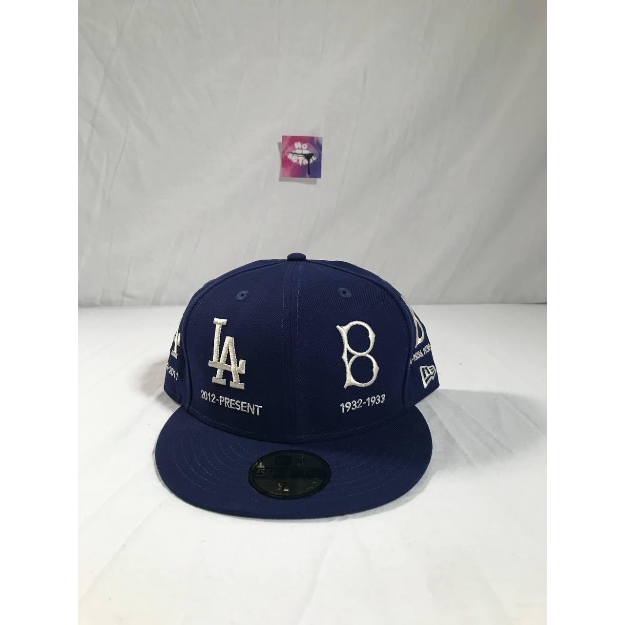 LA Dodgers New Era Hat (Youth). This hat is in - Depop