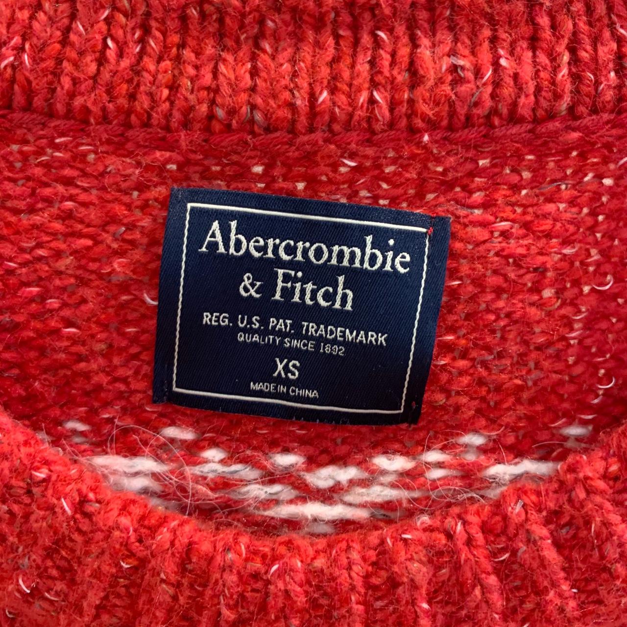 Abercrombie 2024 red sweater