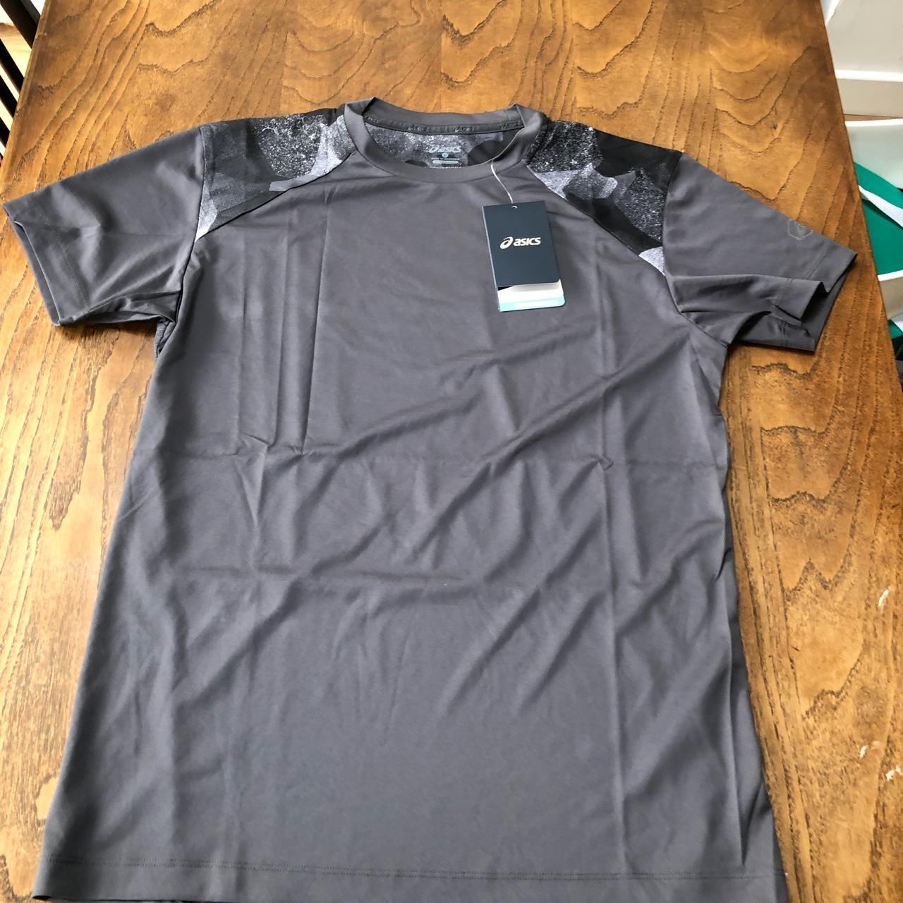 ASICS Running T-Shirt, Size Large. This top is... - Depop