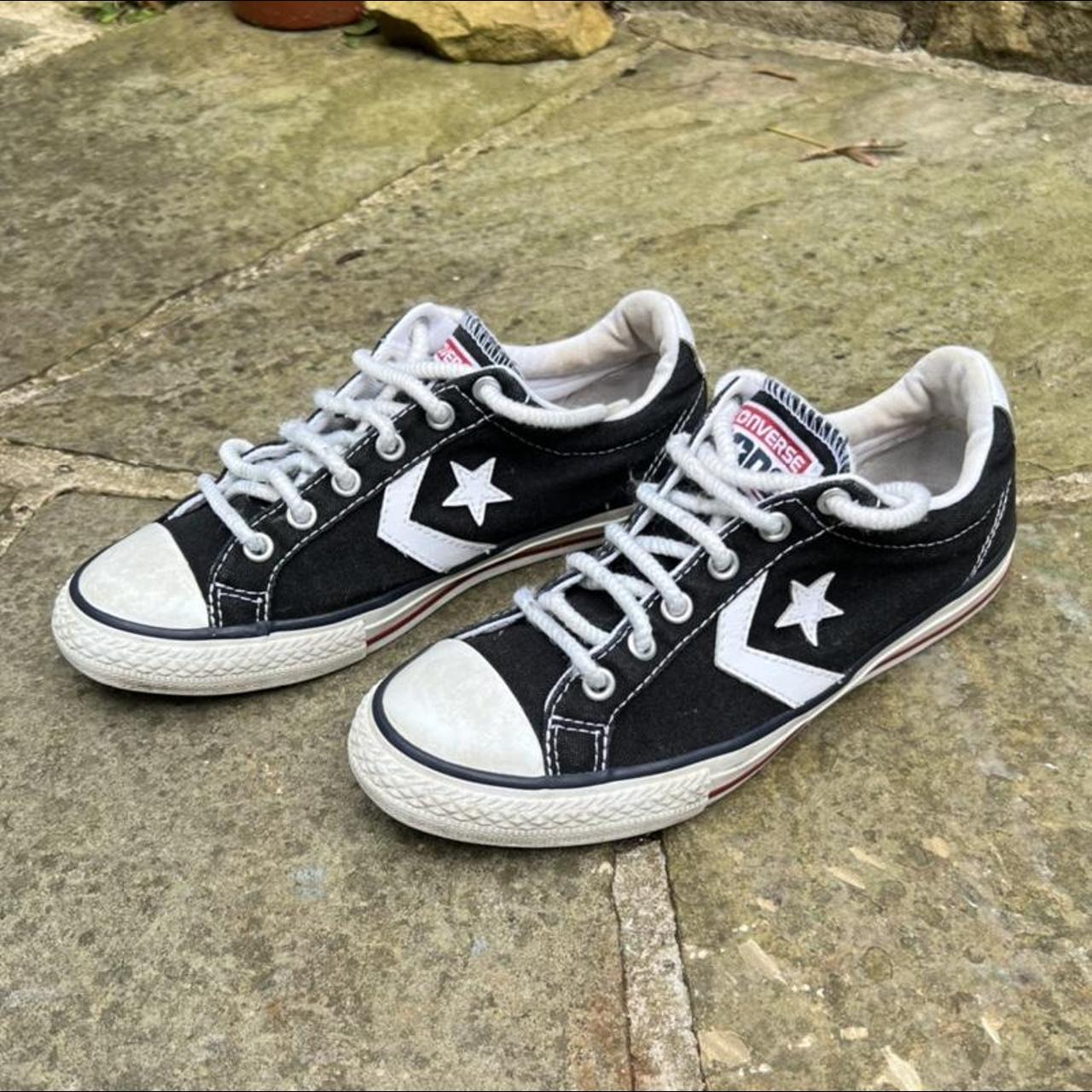 Converse Women's Black and White Trainers | Depop