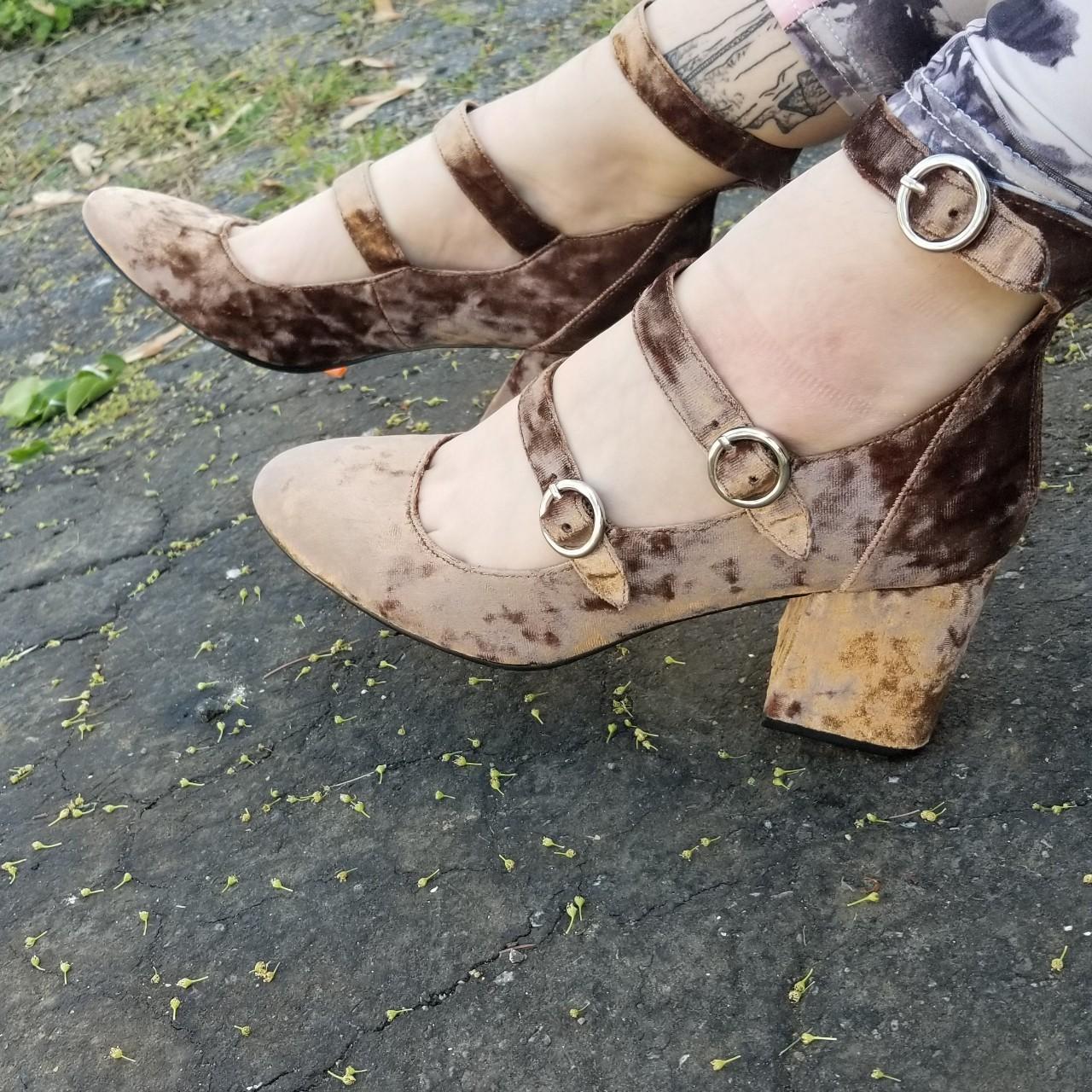 crushed velvet trainers nike