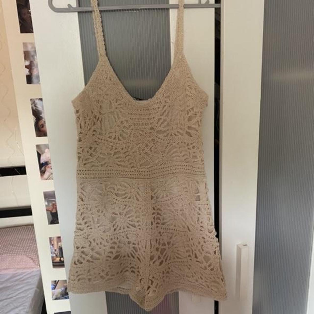 Zara cream play suit, stunning on just doesn’t fit... Depop