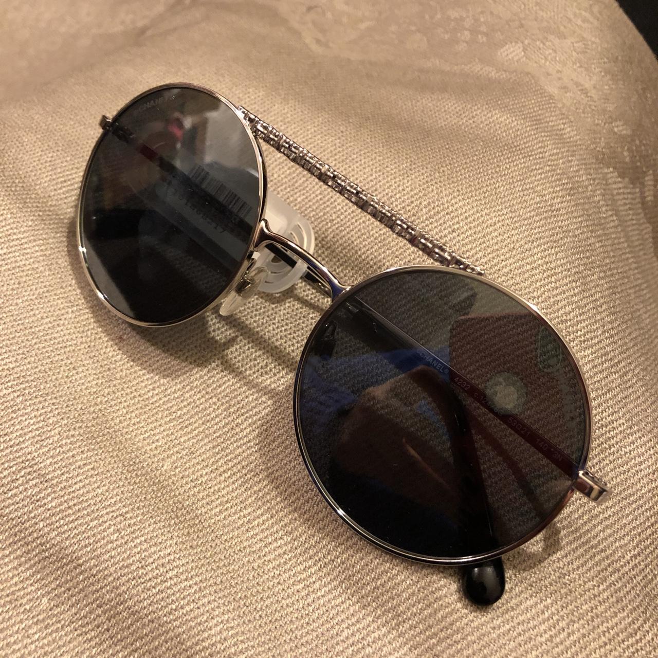 Luxottica Chanel Silver color sunglasses, Like new