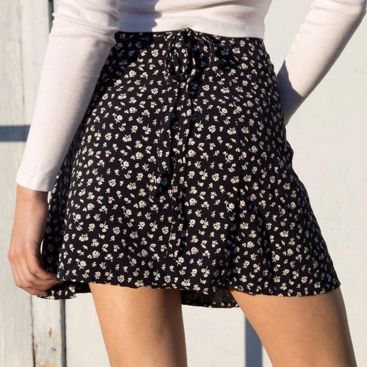 brandy melville genevieve wrap skirt one size never... Depop