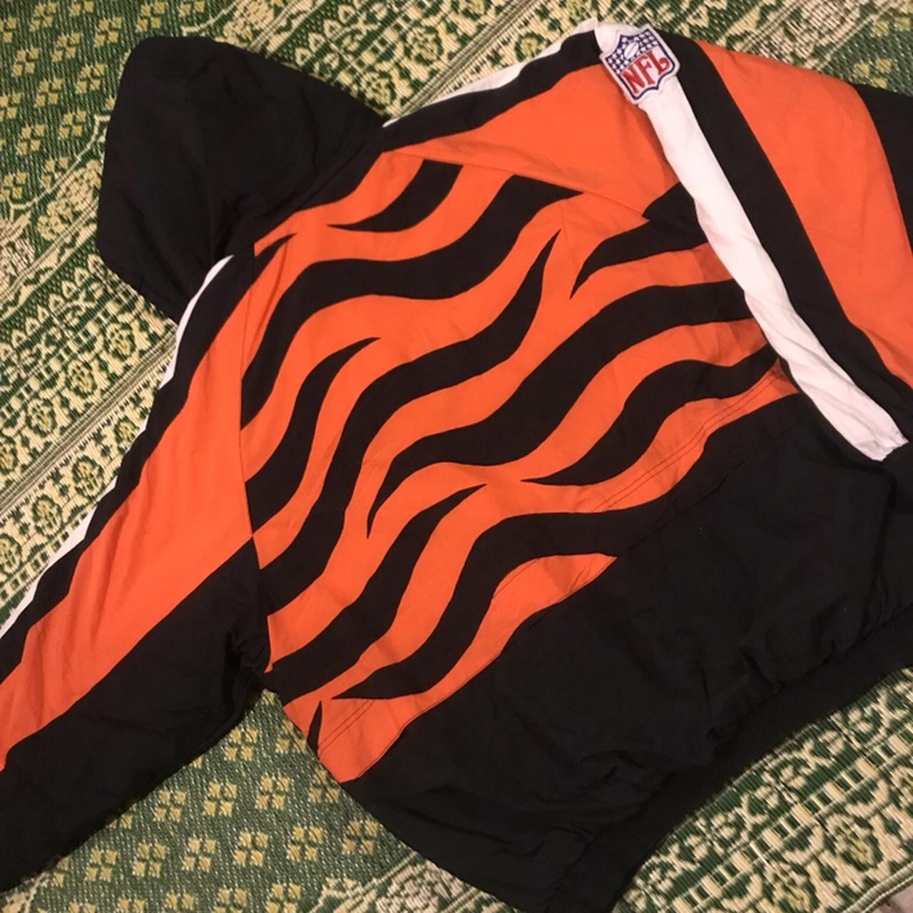 Cincinnati Bengals Puffer Jacket by REEBOK! Great - Depop