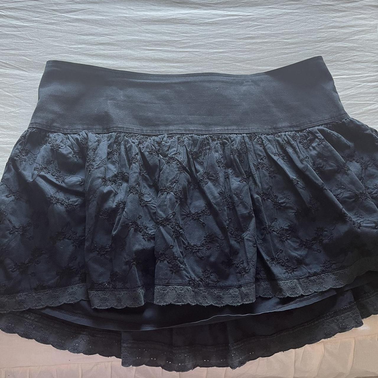 Navy blue floral Tripp nyc mini skirt Size 18 Hard... - Depop