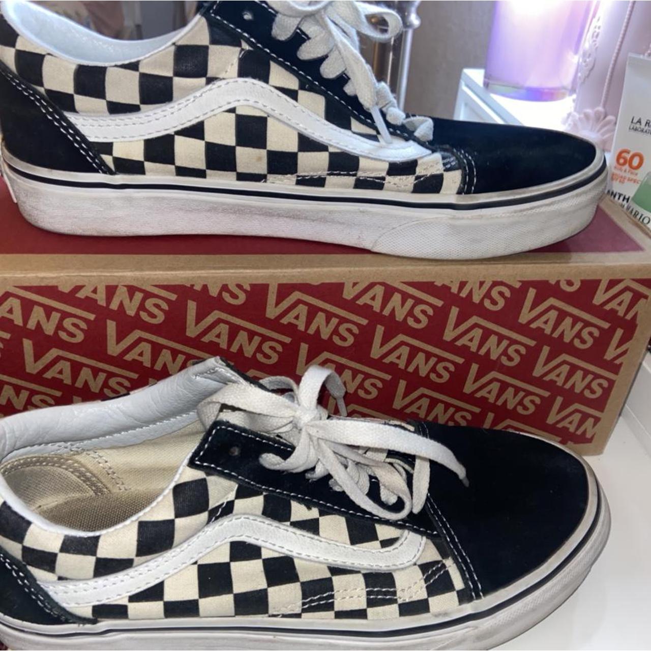 size 8 checkered vans