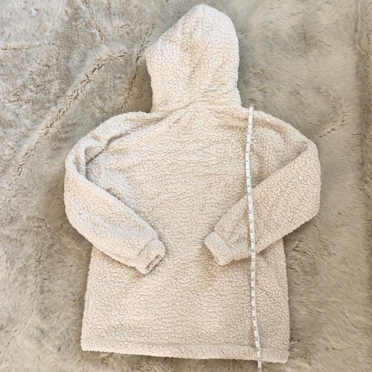 Gap Women's Cream Hoodie Depop