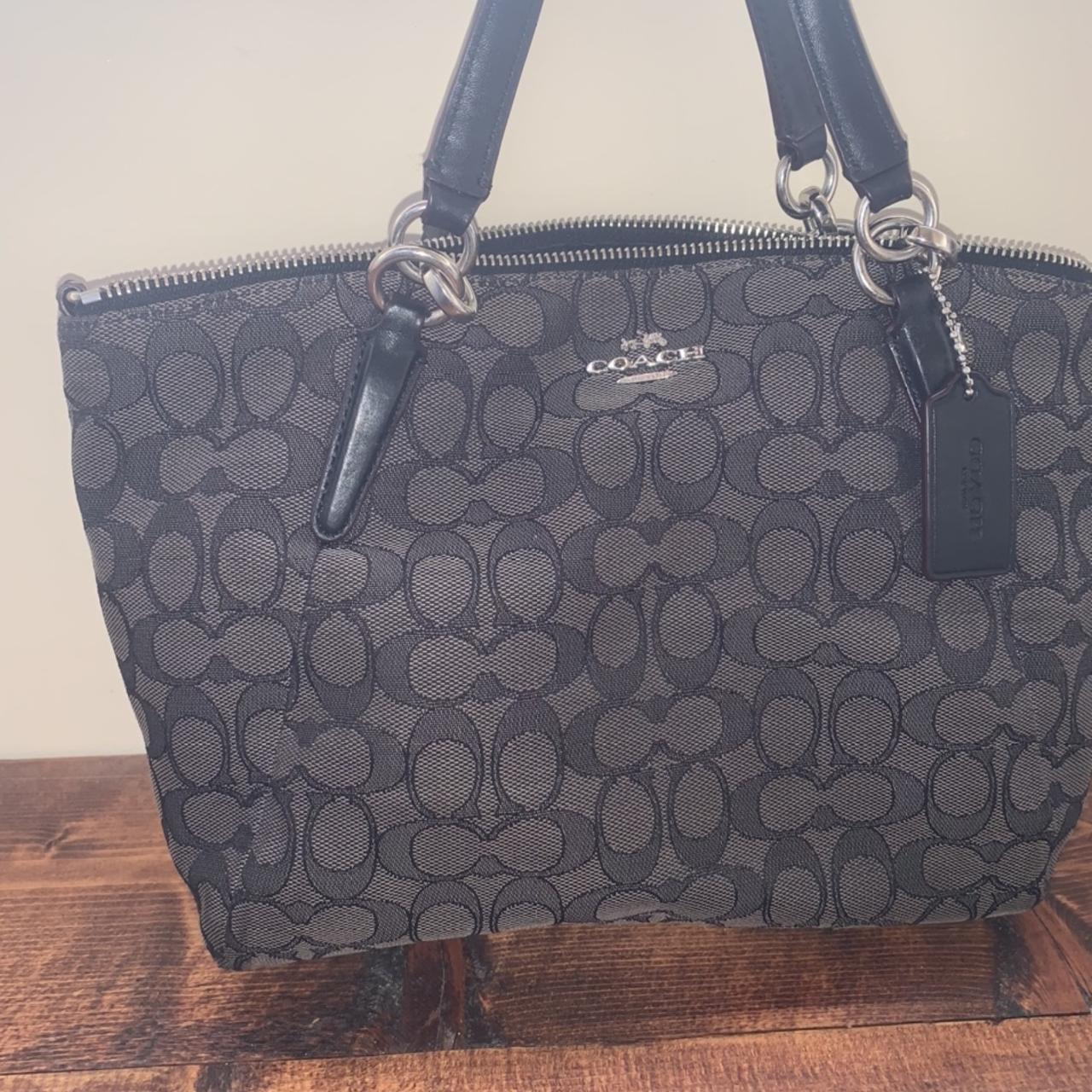 Coach Signature How To Clean The Inside Of A Coach Purse Coach Bag