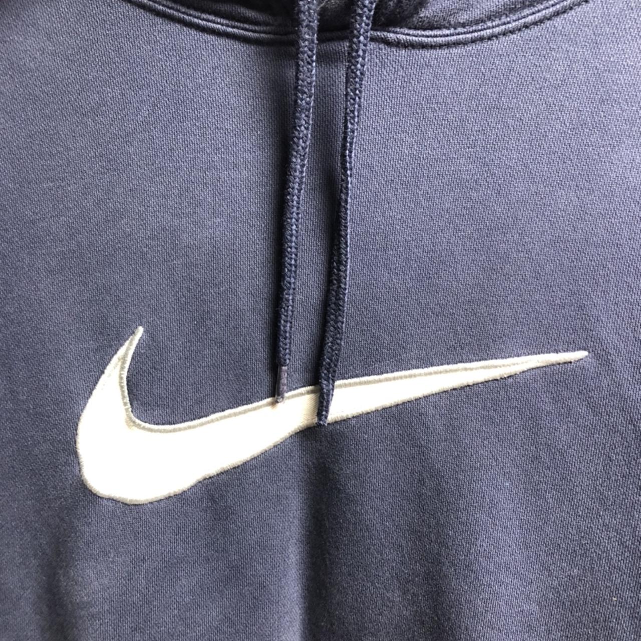 Vintage navy best sale nike hoodie