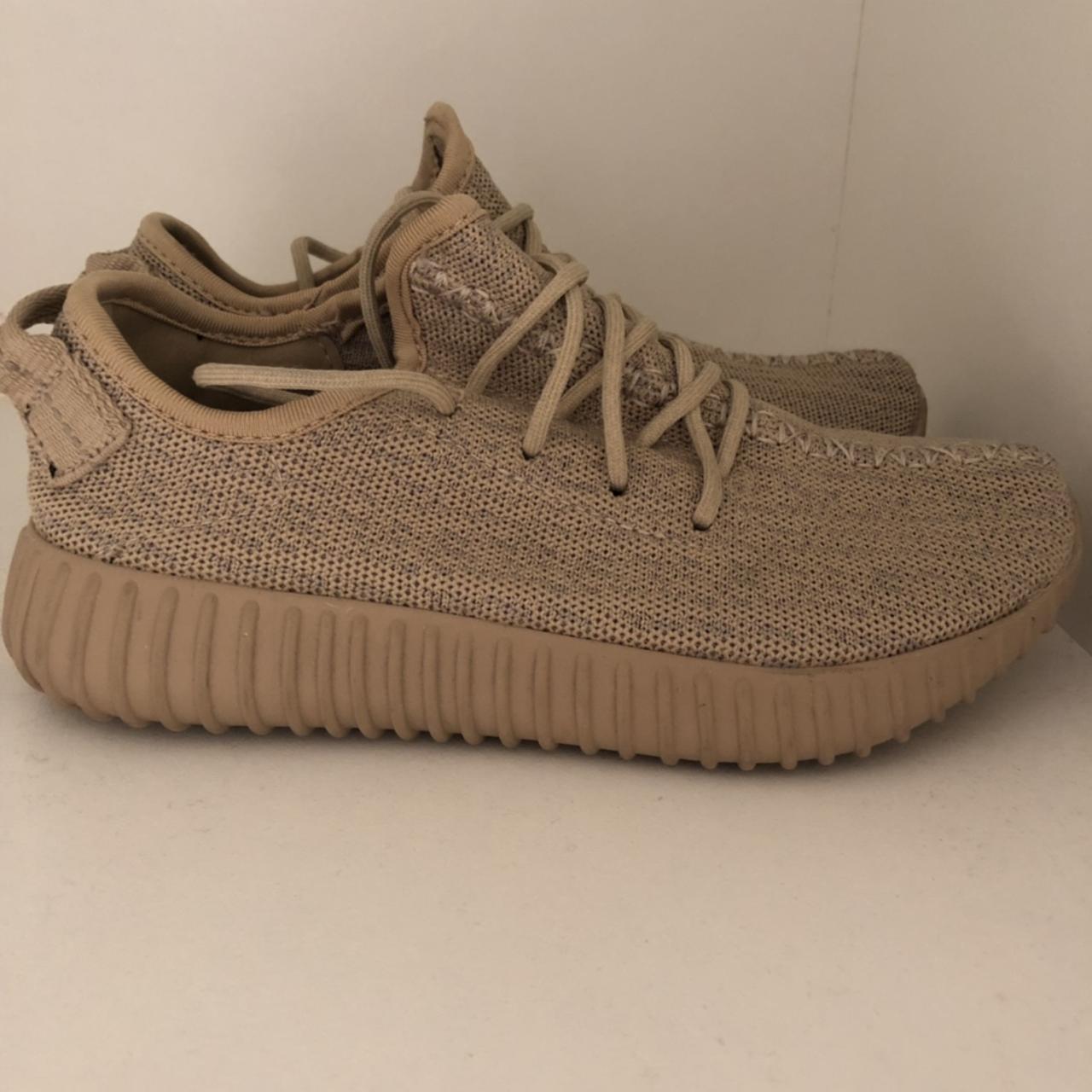 yeezy trainers nude