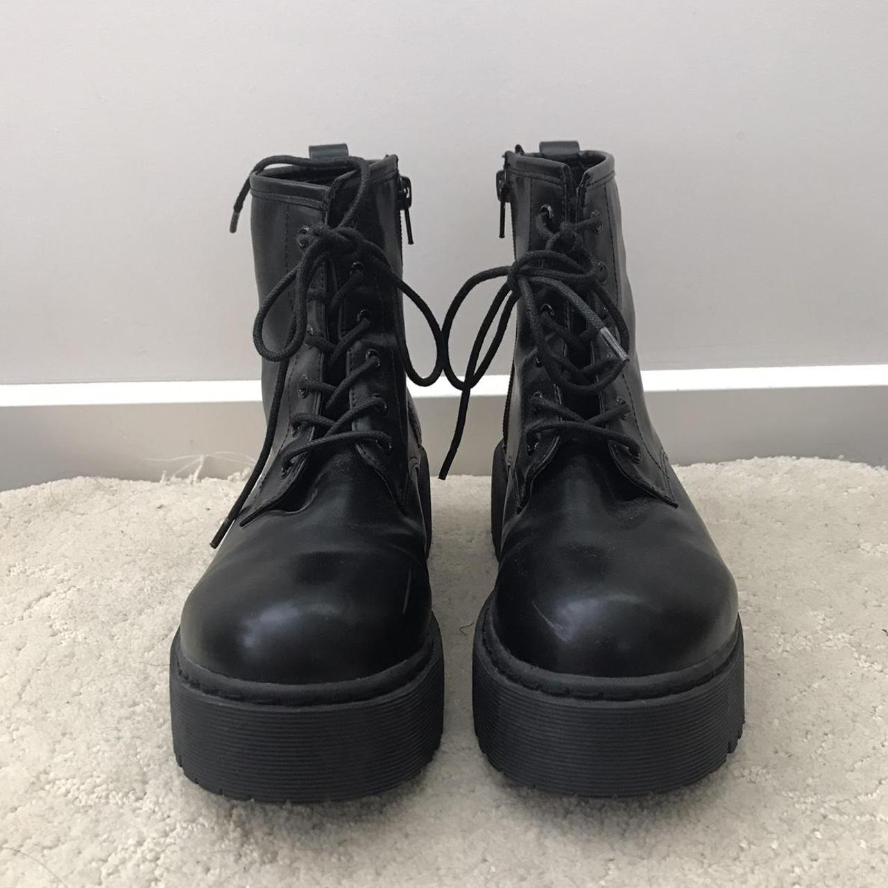 Black lace up chunky boots Sole has a slight... - Depop