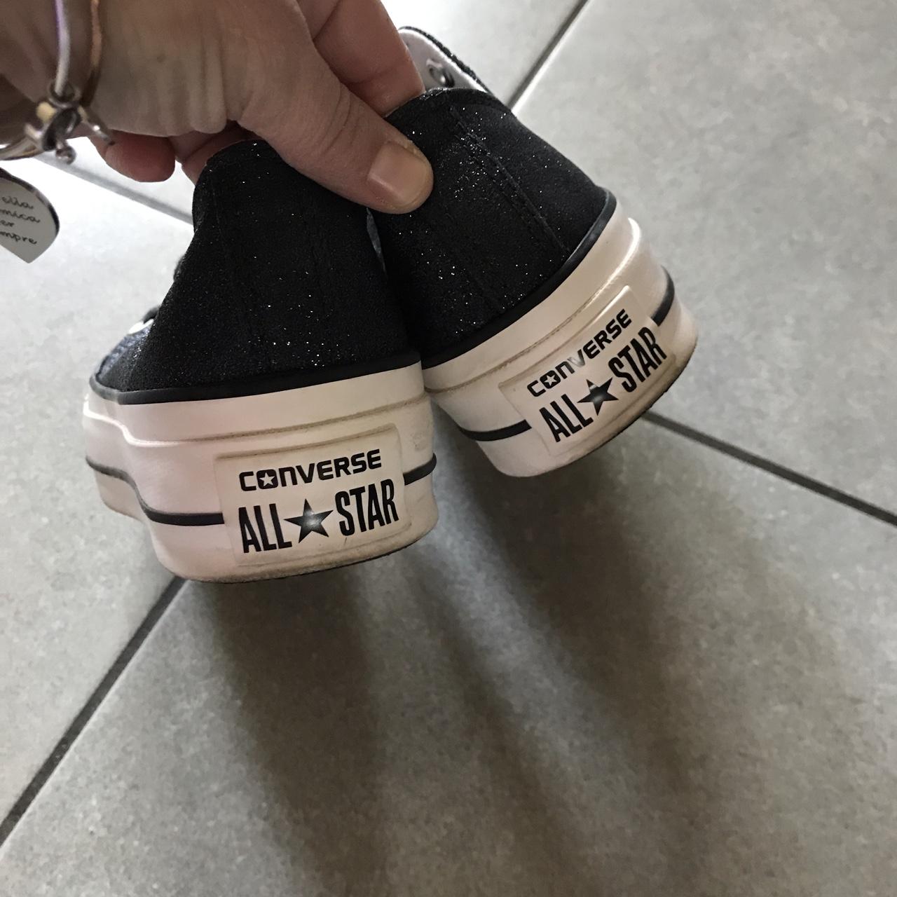 Converse platform colore nero con Depop