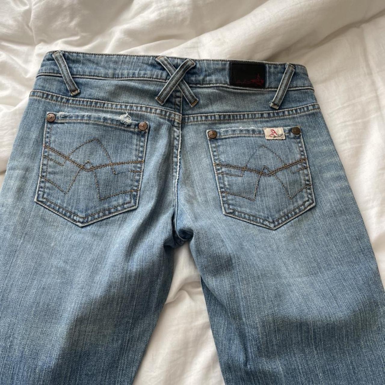 Low rise light wash jeans! Straight leg. Love the... - Depop