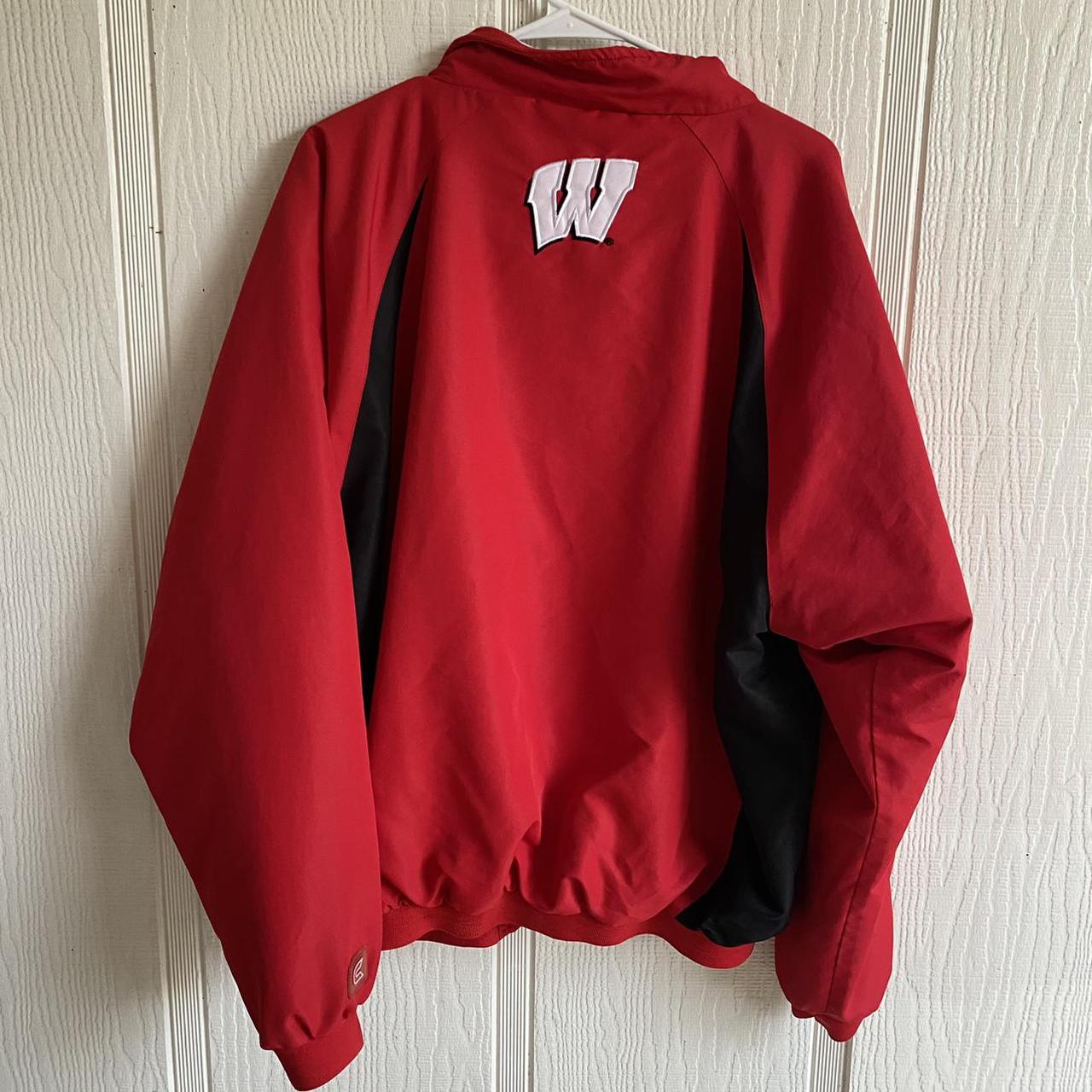 Product Image 4 - Wisconsin university jacket
FREE SHIPPING 
Has