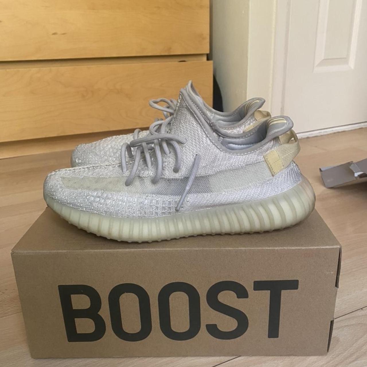 yeezy 350 light retail