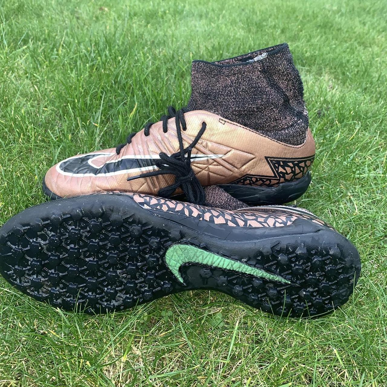 Nike hypervenom bronze best sale