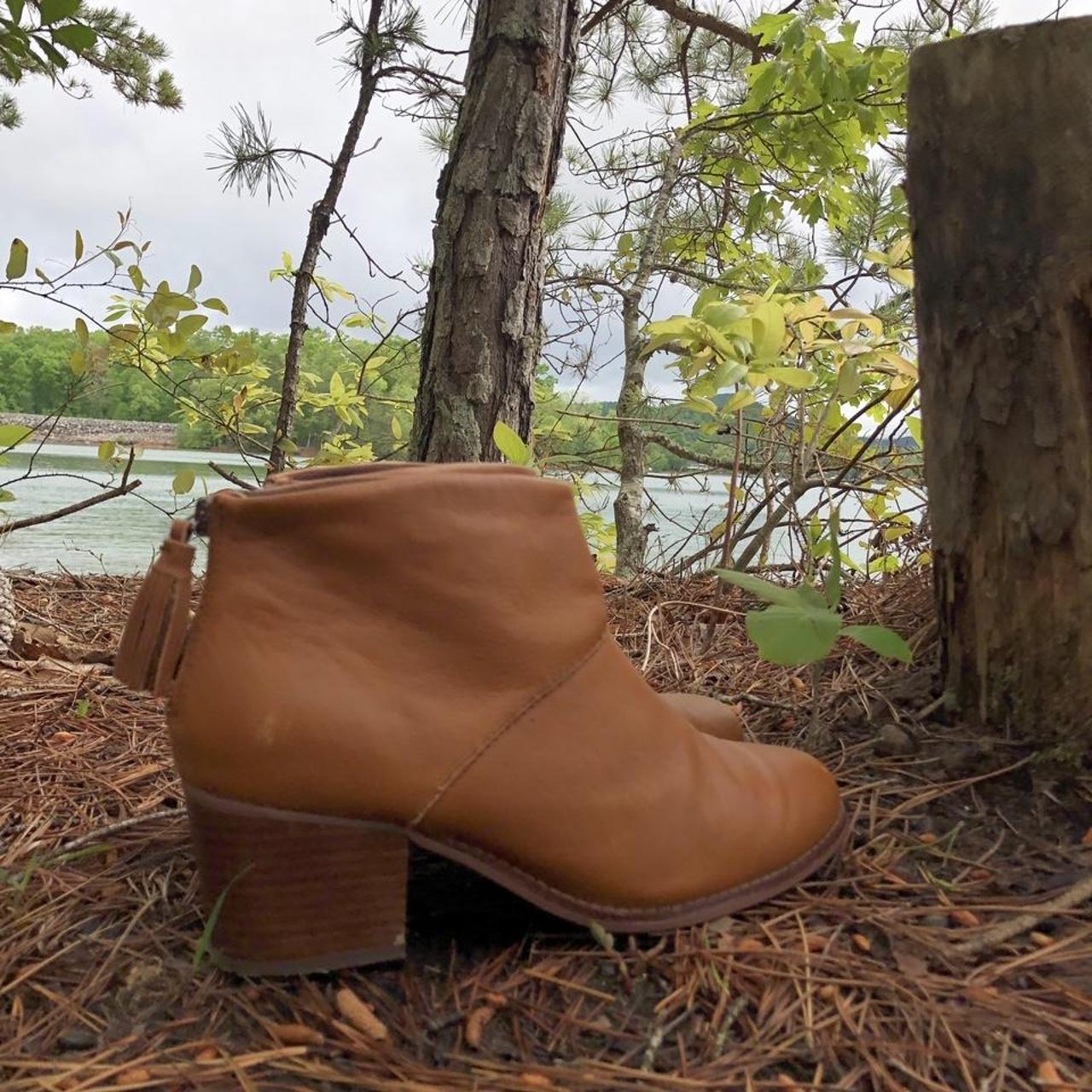 toms leather booties