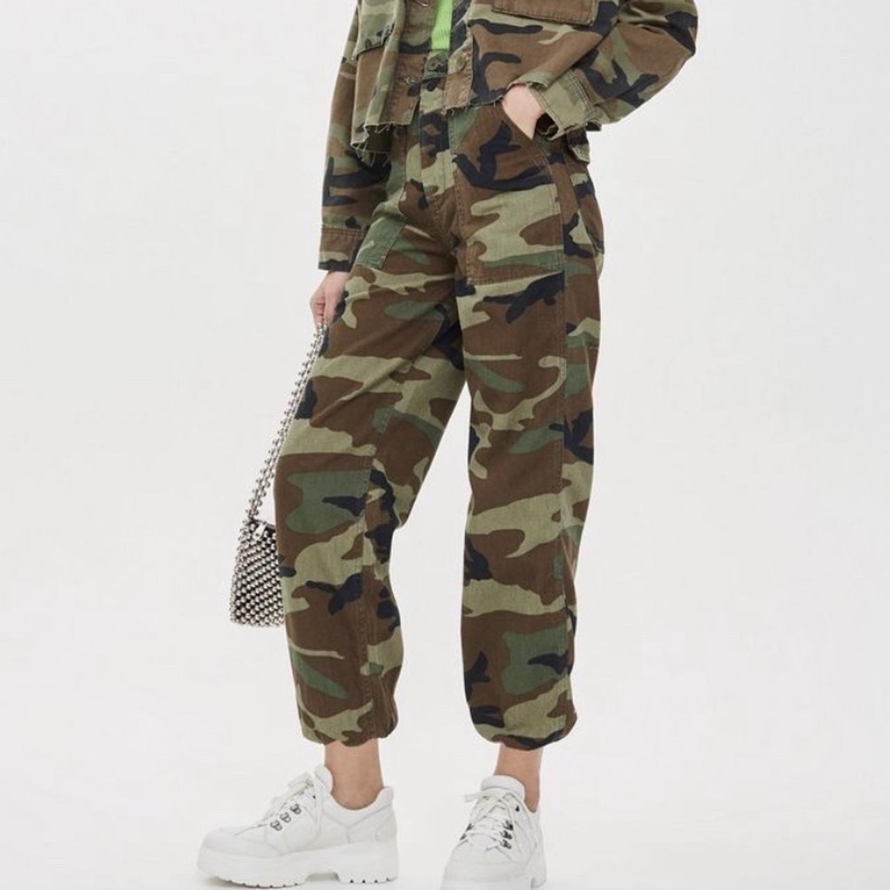 Fega camouflage jersey sweatpants in green - Acne Studios | Mytheresa