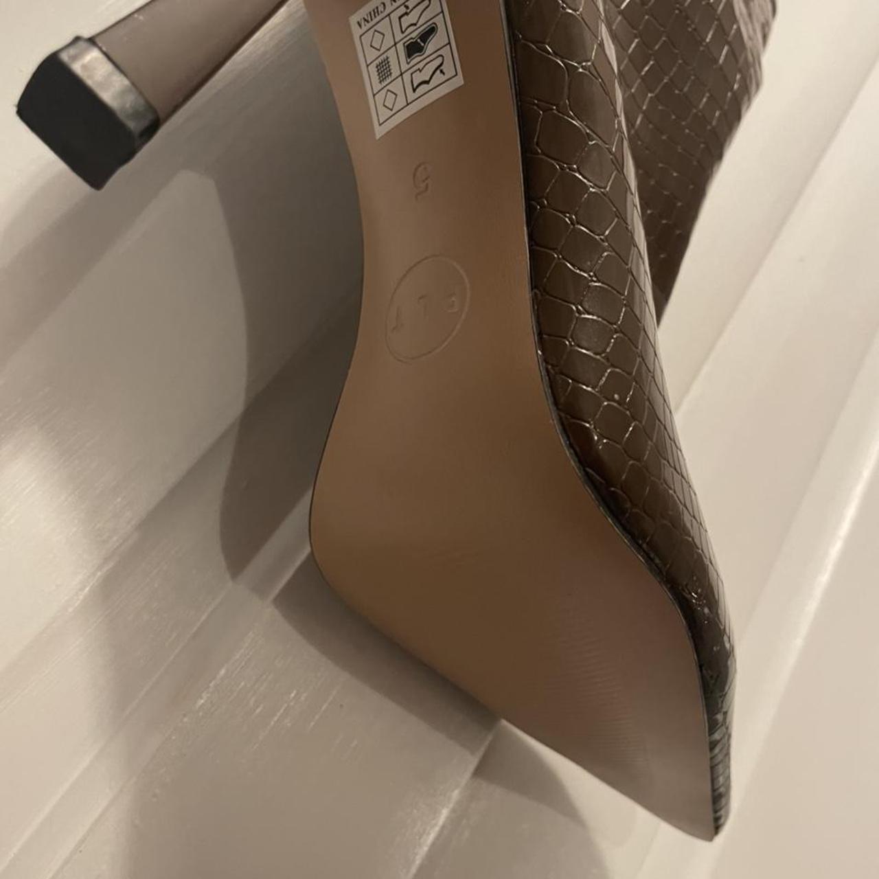 plt cream boots