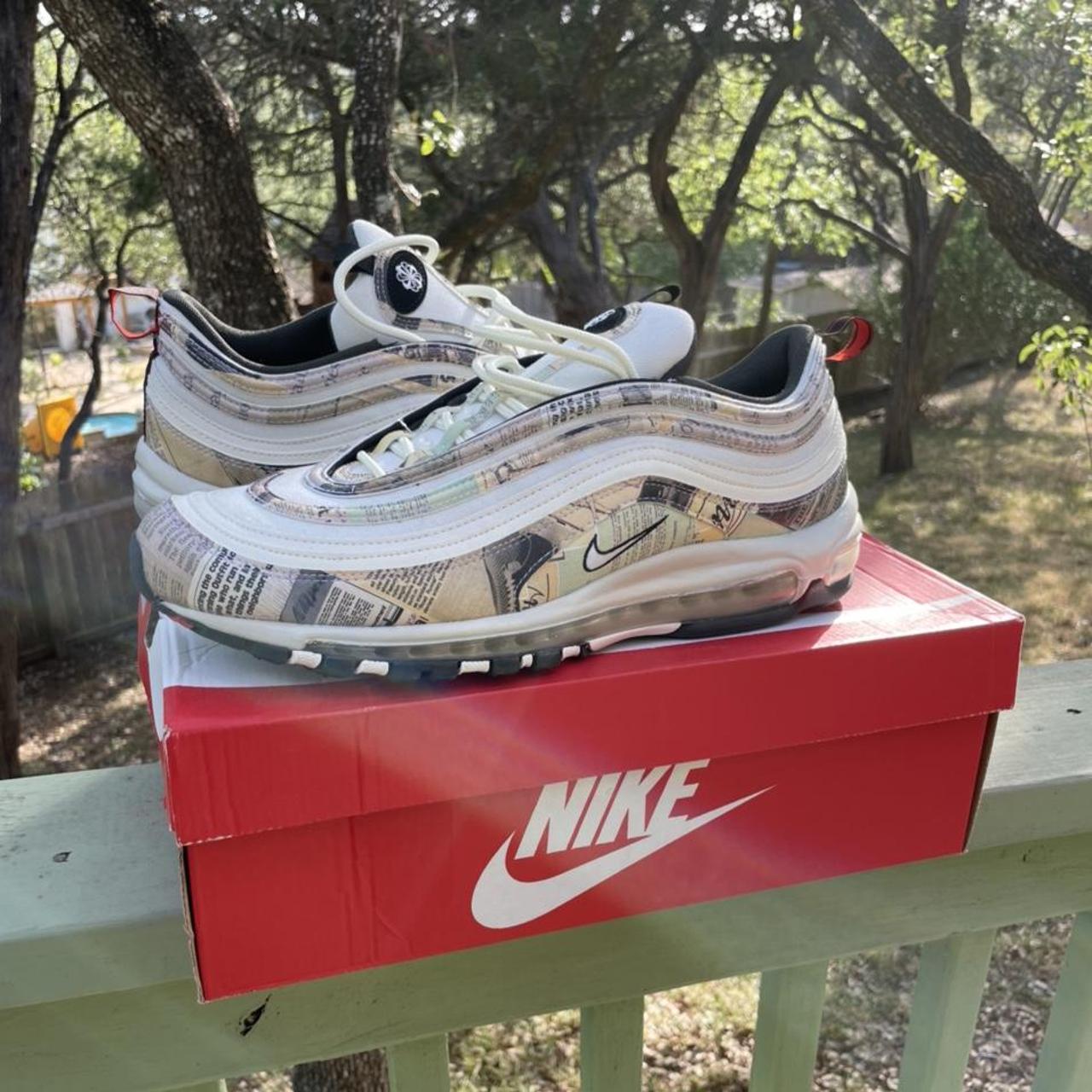 Nike Air Max 97 Newspaper . worn once and in