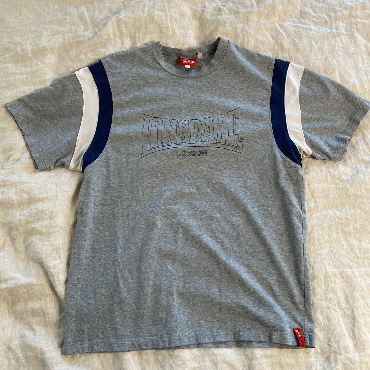 Lonsdale Men's Grey and Navy T-shirt