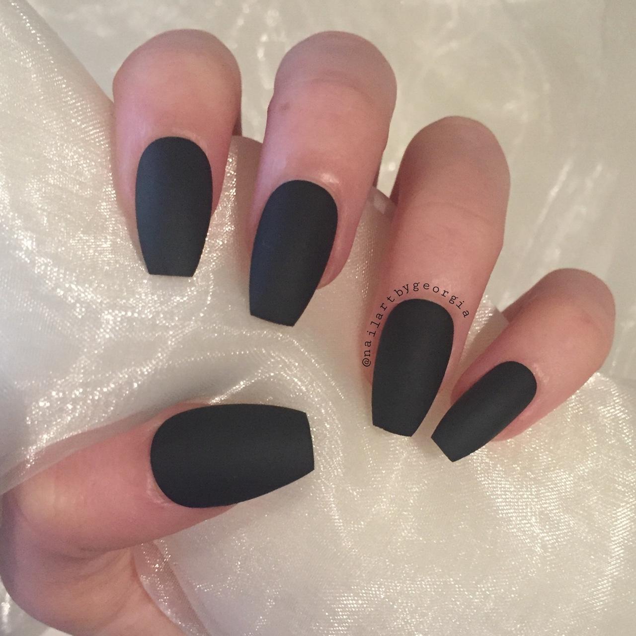 Matt black nails 💅 ❤ them - The Nail Shop by Samantha | Facebook