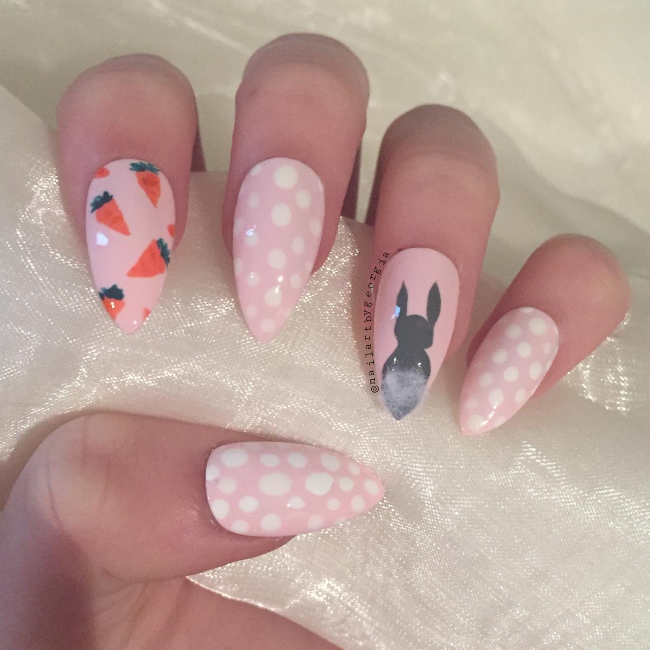 False Nails Press on Reusable Adhesive Fake Nail with Design Gradient Pink  White Flower Aesthetic Artificial