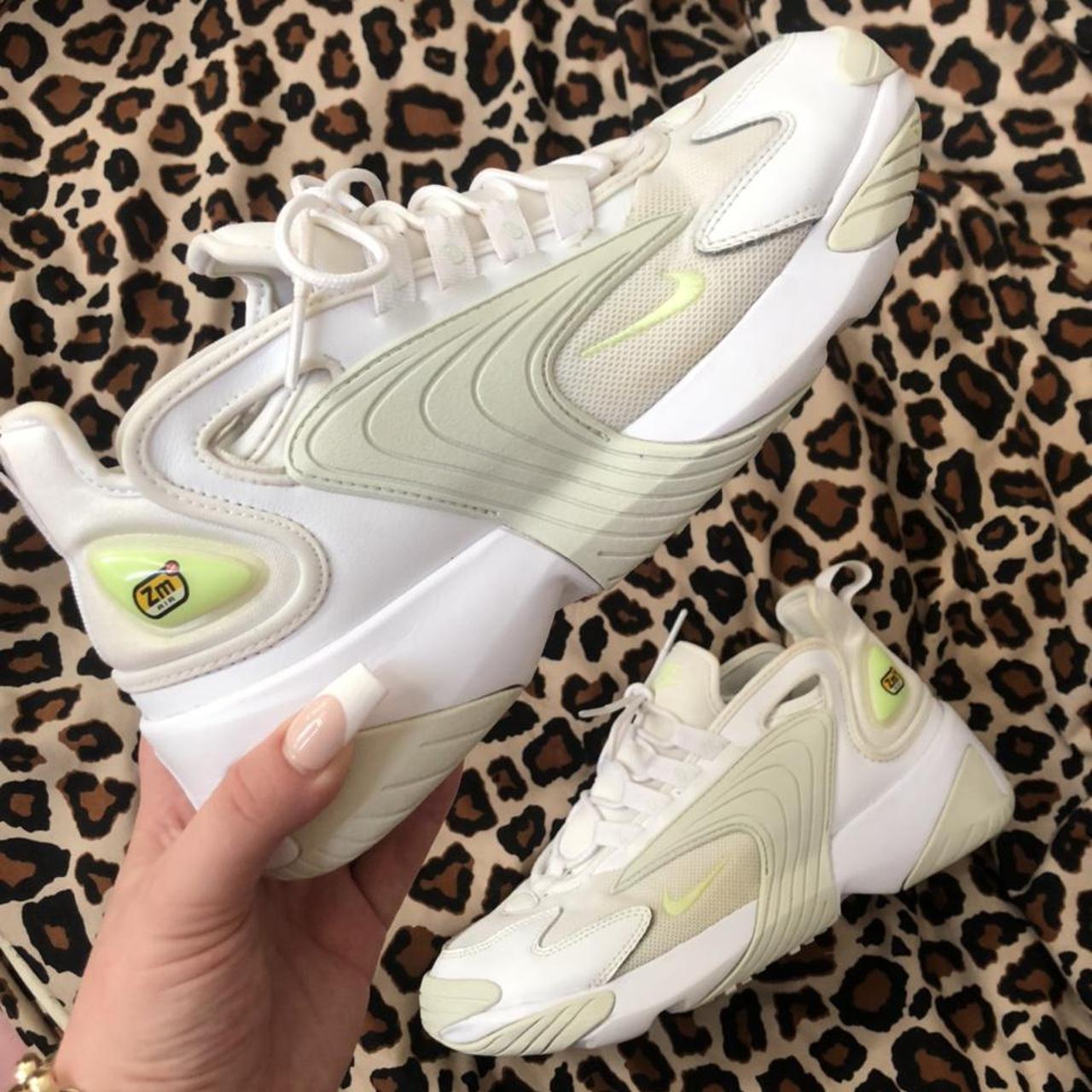 Womens 2K white n lime green trainers size... -
