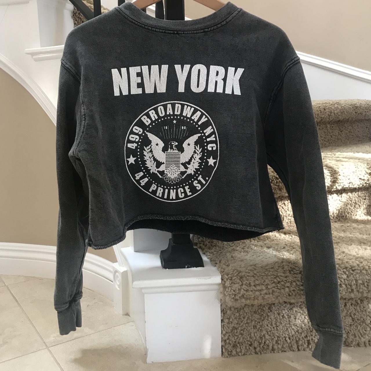 brandy melville NEW YORK cropped sweatshirt• • has... Depop