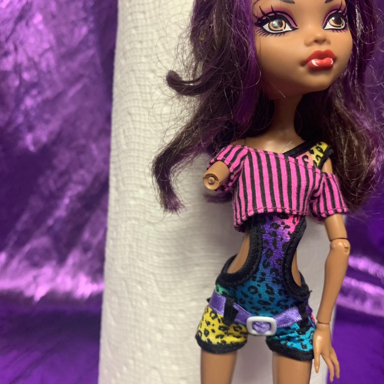 Monster High Clawdeen Wolf Gloom Beach Conditon Arm Depop