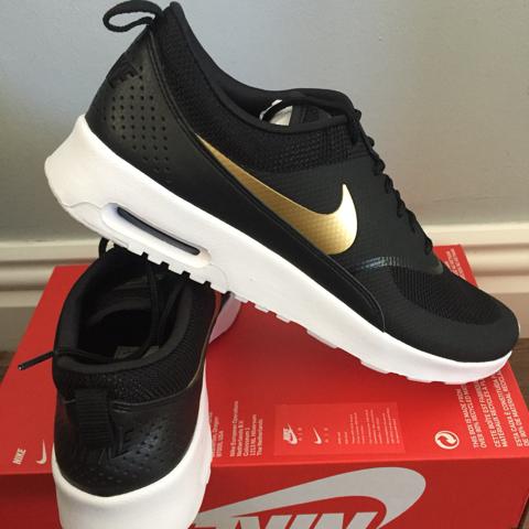 Nike air max discount thea gold tick