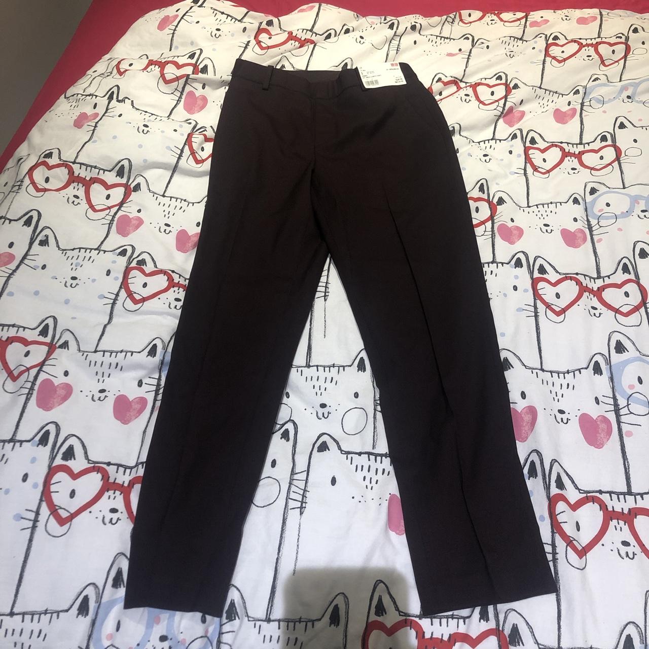 UNIQLO EZY Ankle Length Pants in WINE color (Brand - Depop