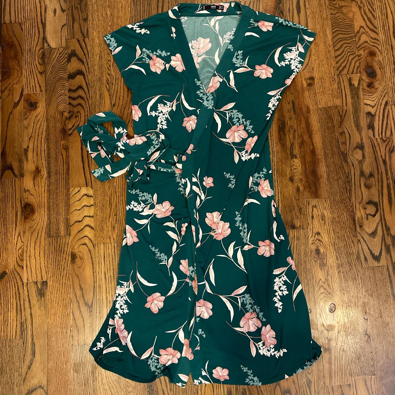 Mango Women's Dress - Pink/Green - 2 – Mango green floral wrap mini dress. Size …