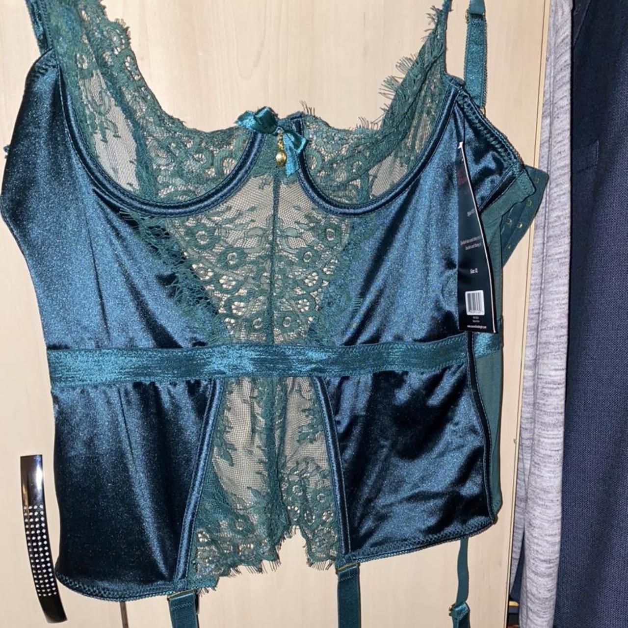 Emerald basque lingerie top, would be gorgeous with... - Depop