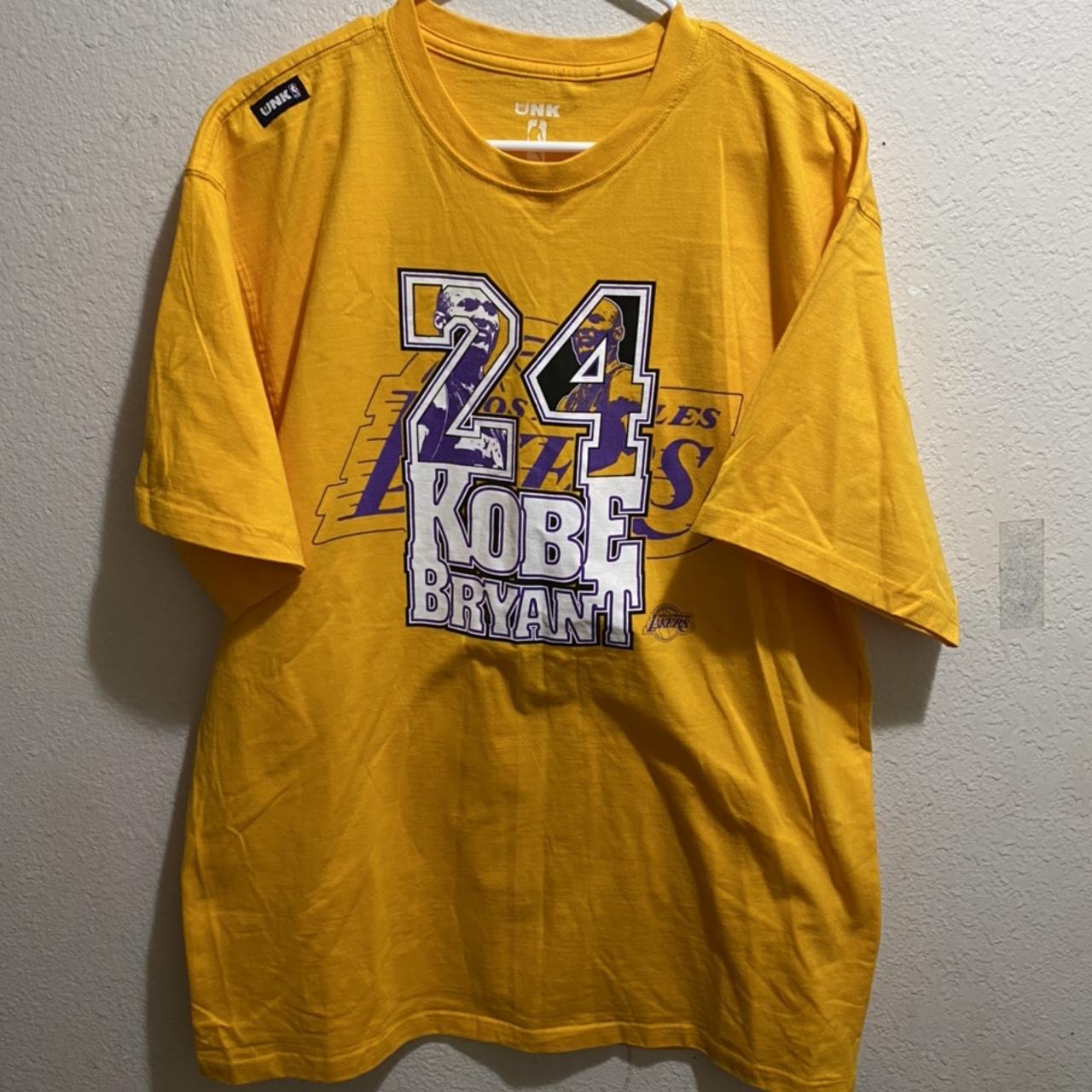 LA Lakers Tear Graphic T-Shirt