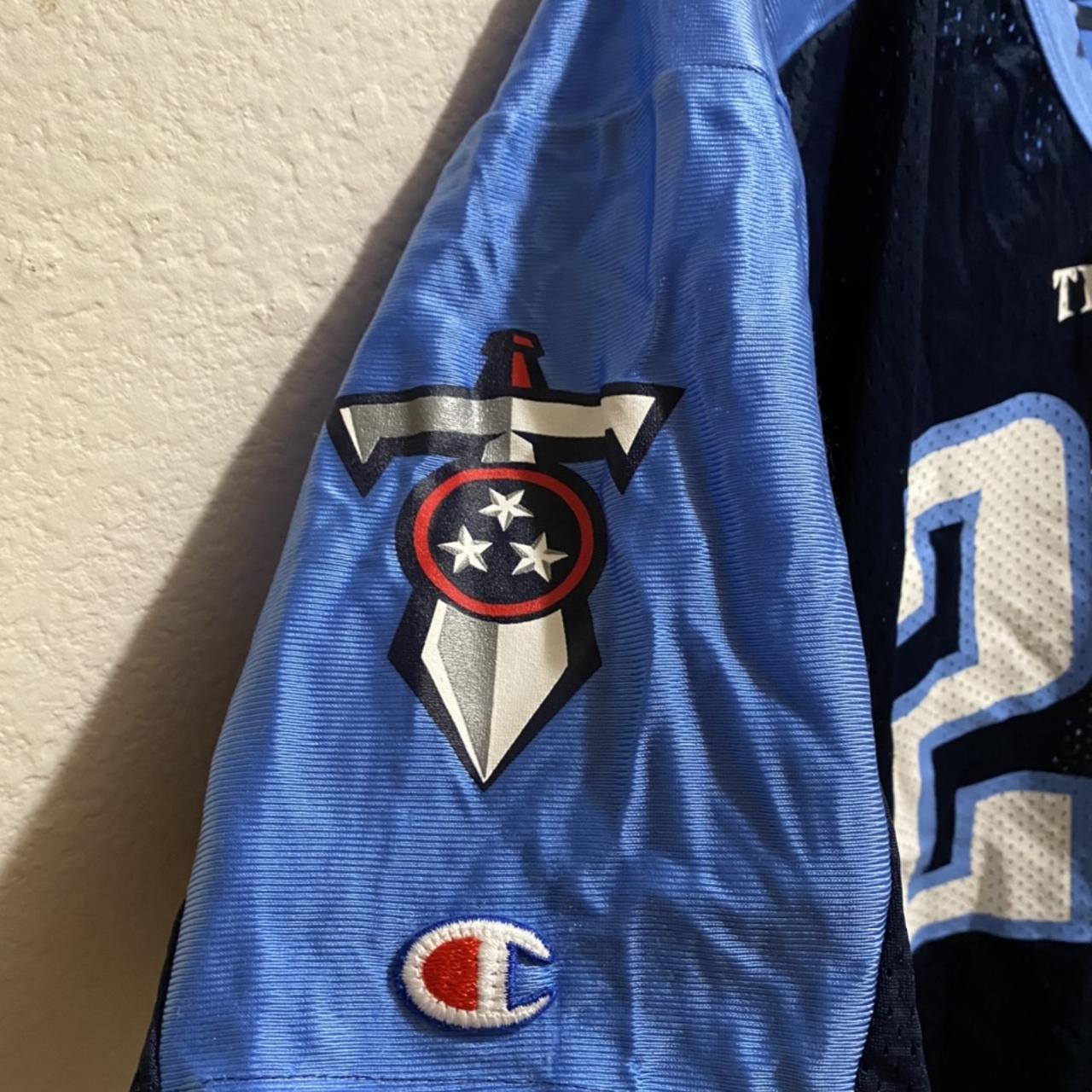 Tennessee Titans George 27 cut off jersey. Perfect - Depop