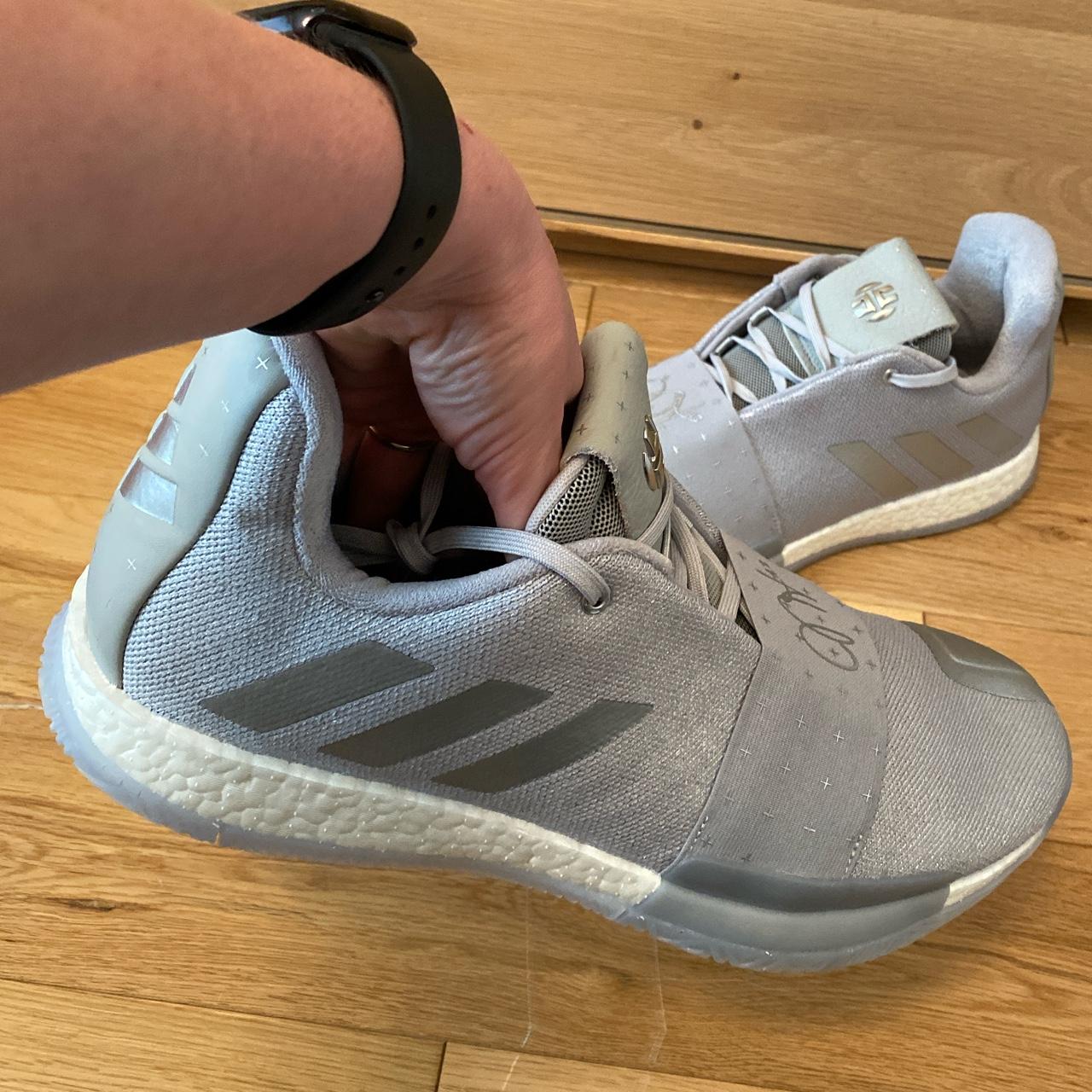 Adidas Men's Grey and White Trainers | Depop