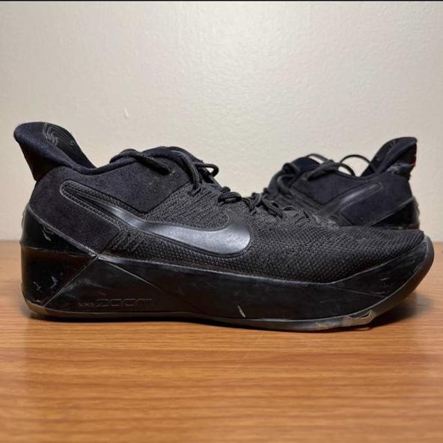 Kobe ad triple store black