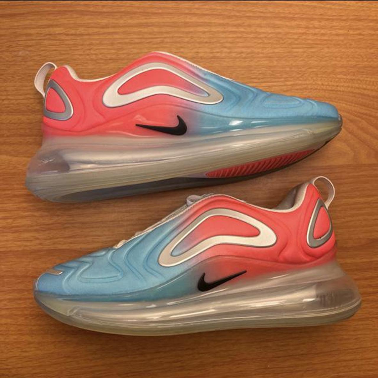 Nike Wmns Air Max 720 Pink Sea