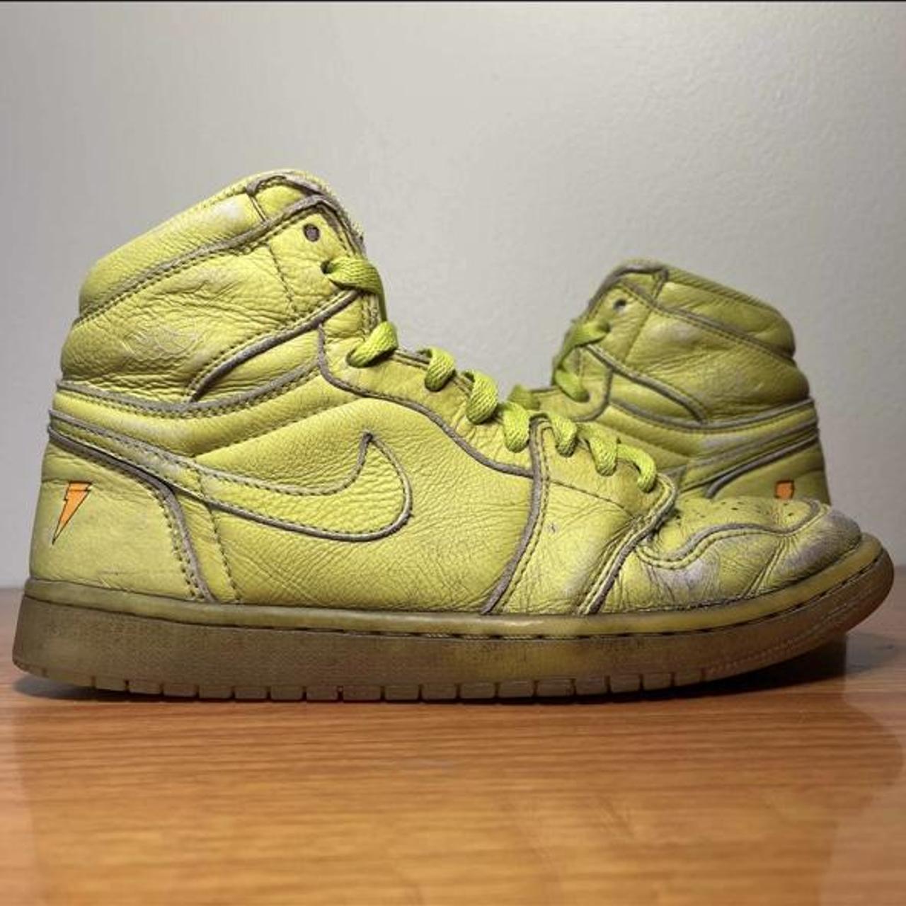 Yellow gatorade shops jordan 1