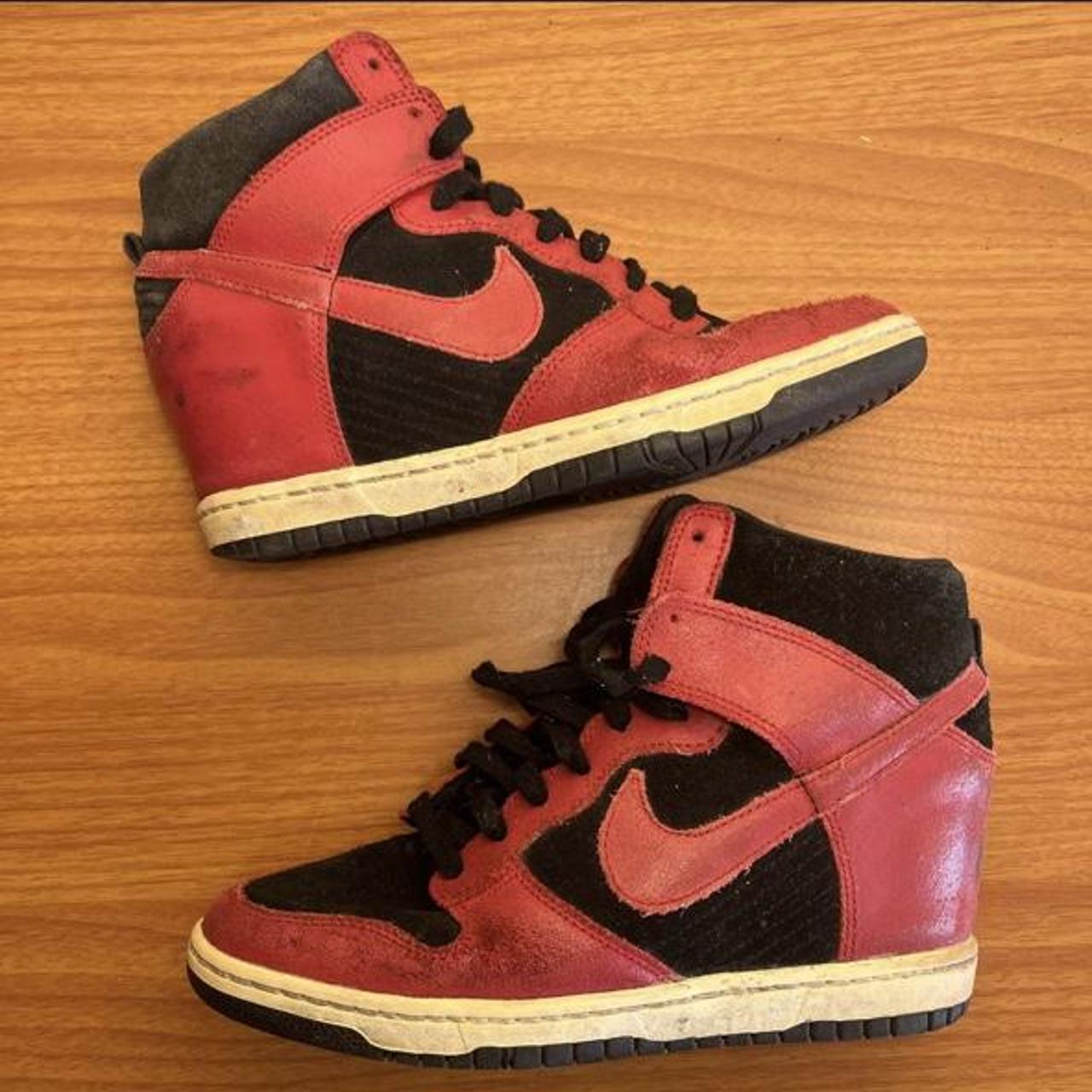 nike dunk sky hi red and black